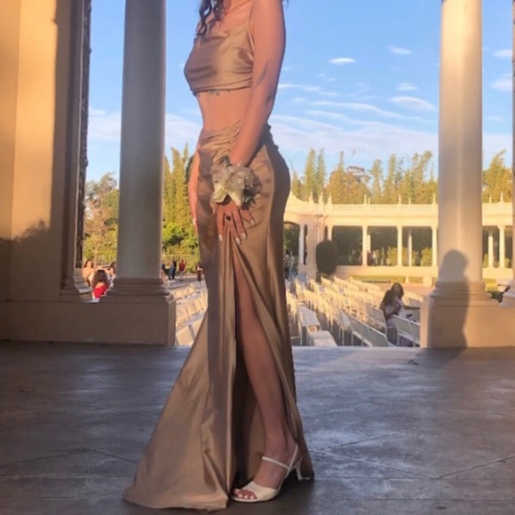 gold formal cutout prom dress with slit - Picture 1 of 6